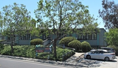 2666 E Bayshore Rd, Palo Alto, CA à louer - Photo de l’immeuble – Image 1 sur 4