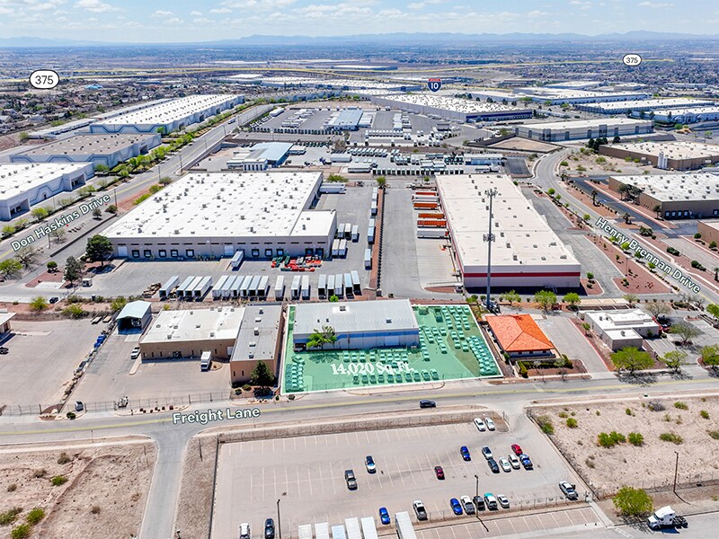 12140 Freight Ln, El Paso, TX à louer Photo de l’immeuble– Image 1 sur 2