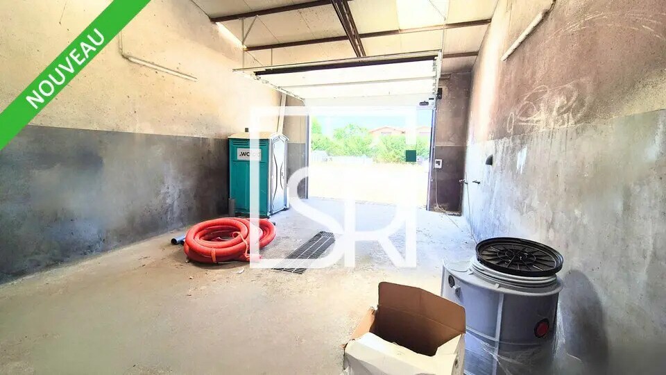 Local d’activités dans Beauregard-Vendon à louer - Photo de l’immeuble – Image 2 sur 11