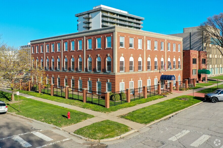 635 S 14th St, Lincoln, NE à louer - Photo principale – Image 1 sur 6