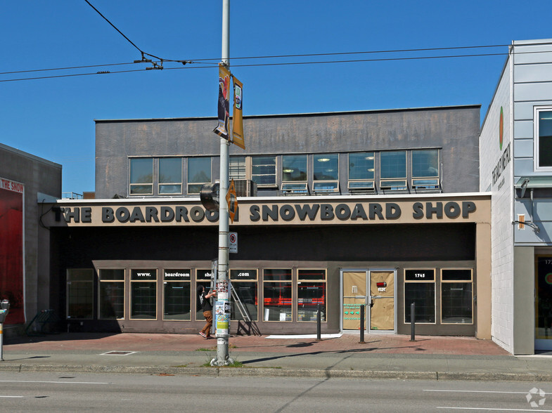 1745 W 4th Ave, Vancouver, BC à louer - Photo principale – Image 3 sur 11