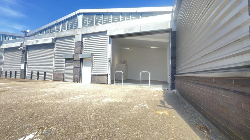 Scrubs Ln, Londres à louer Photo de l’immeuble– Image 1 sur 21