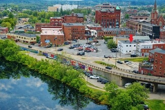 Plus de détails pour 23 Factory St, Nashua, NH - Bureau à vendre