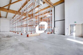 Bureau dans Gonesse à louer Photo intérieure– Image 2 sur 15