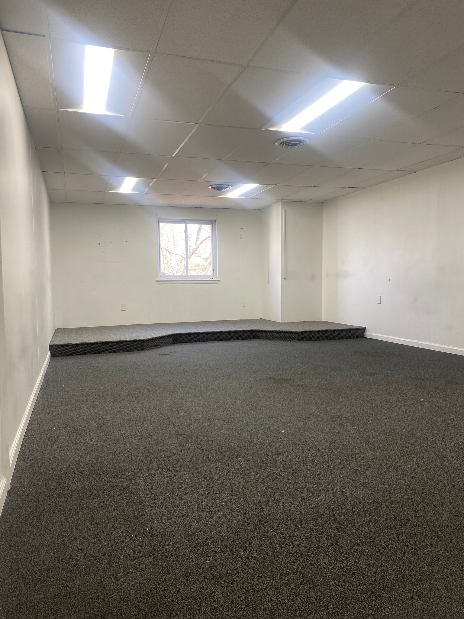 4410-4418 Powder Mill Rd, Beltsville, MD à louer Photo de l’immeuble– Image 1 sur 2