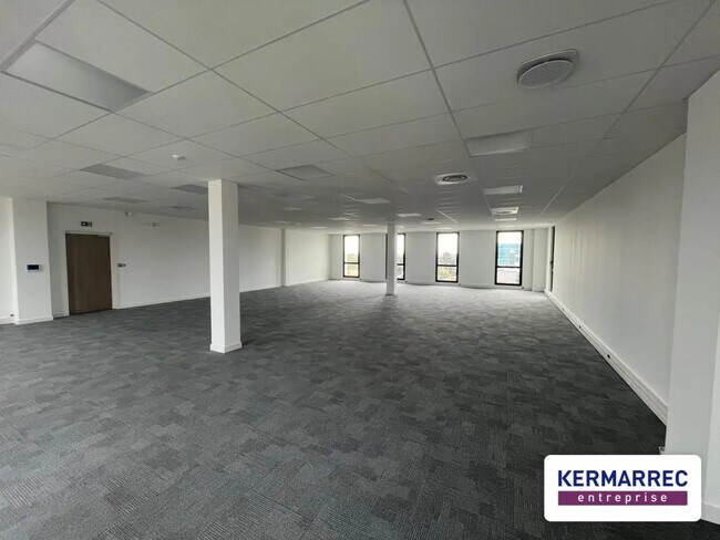 Plus de détails pour Bureau à louer