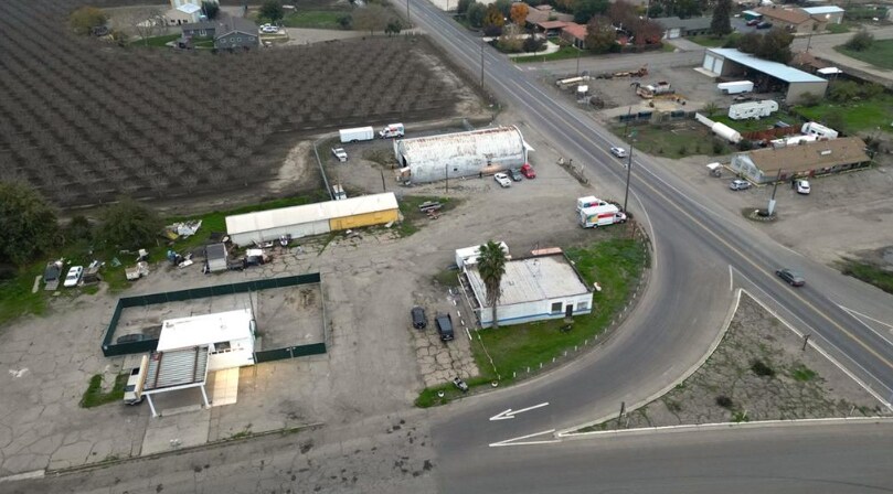 7975 Azusa Ave, Dos Palos, CA à vendre - Photo de l’immeuble – Image 3 sur 7