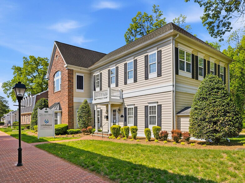 1662 Village Green, Crofton, MD à louer - Photo intérieure – Image 2 sur 17