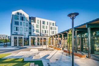 Plus de détails pour 1699 NW Civic Dr, Gresham, OR - Local commercial à louer