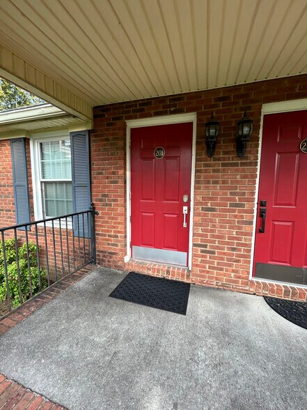 1318 Alford Ave, Birmingham, AL à louer - Photo de l’immeuble – Image 2 sur 20