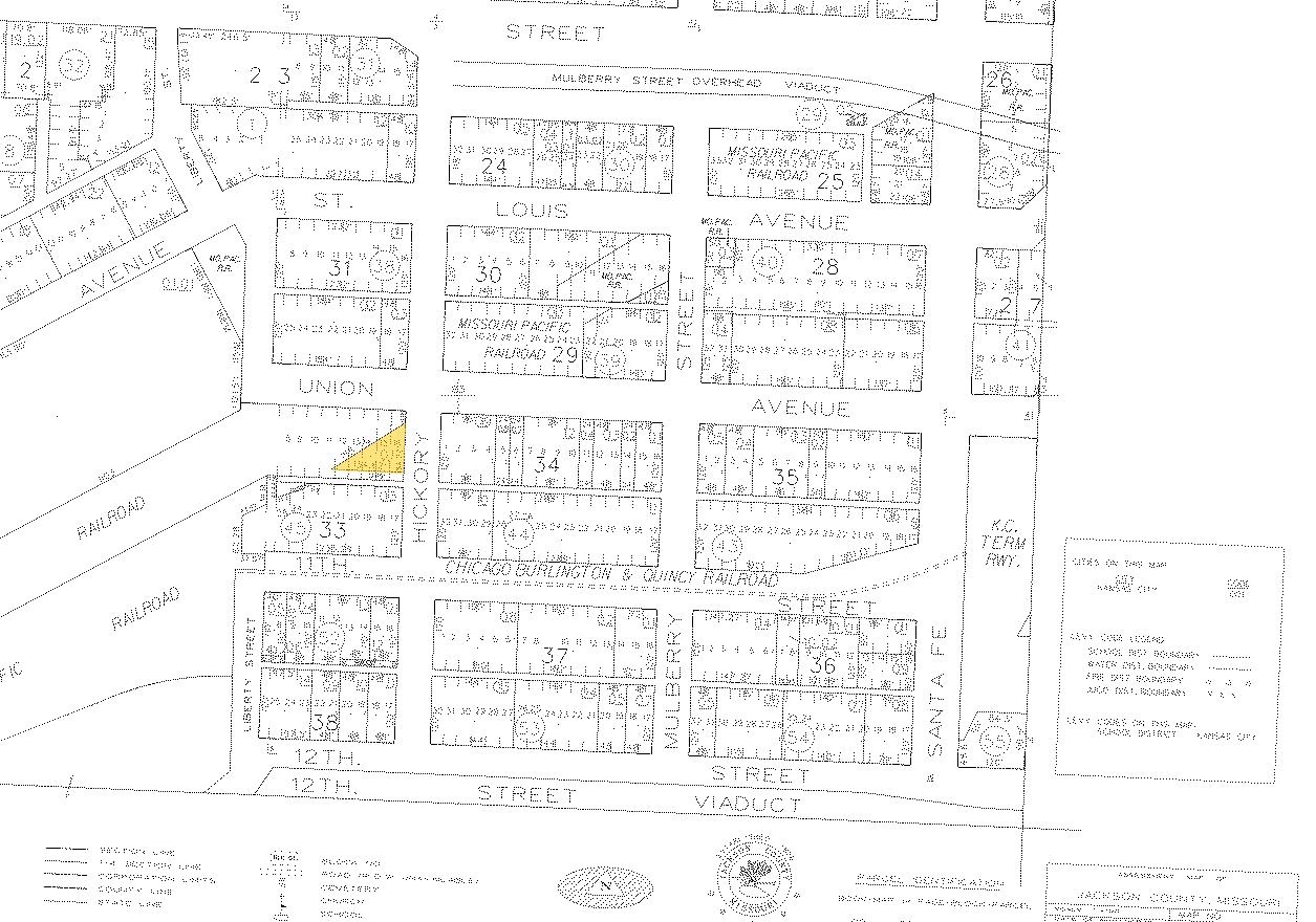 1026 Hickory St, Kansas City, MO à louer Photo principale– Image 1 sur 3