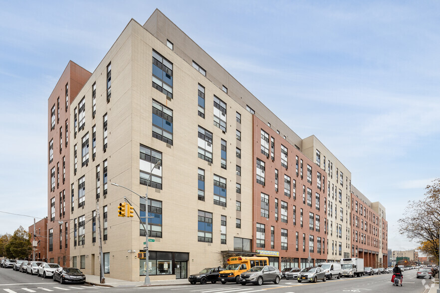 3970 3rd Ave, Bronx, NY à louer - Photo de l’immeuble – Image 1 sur 5