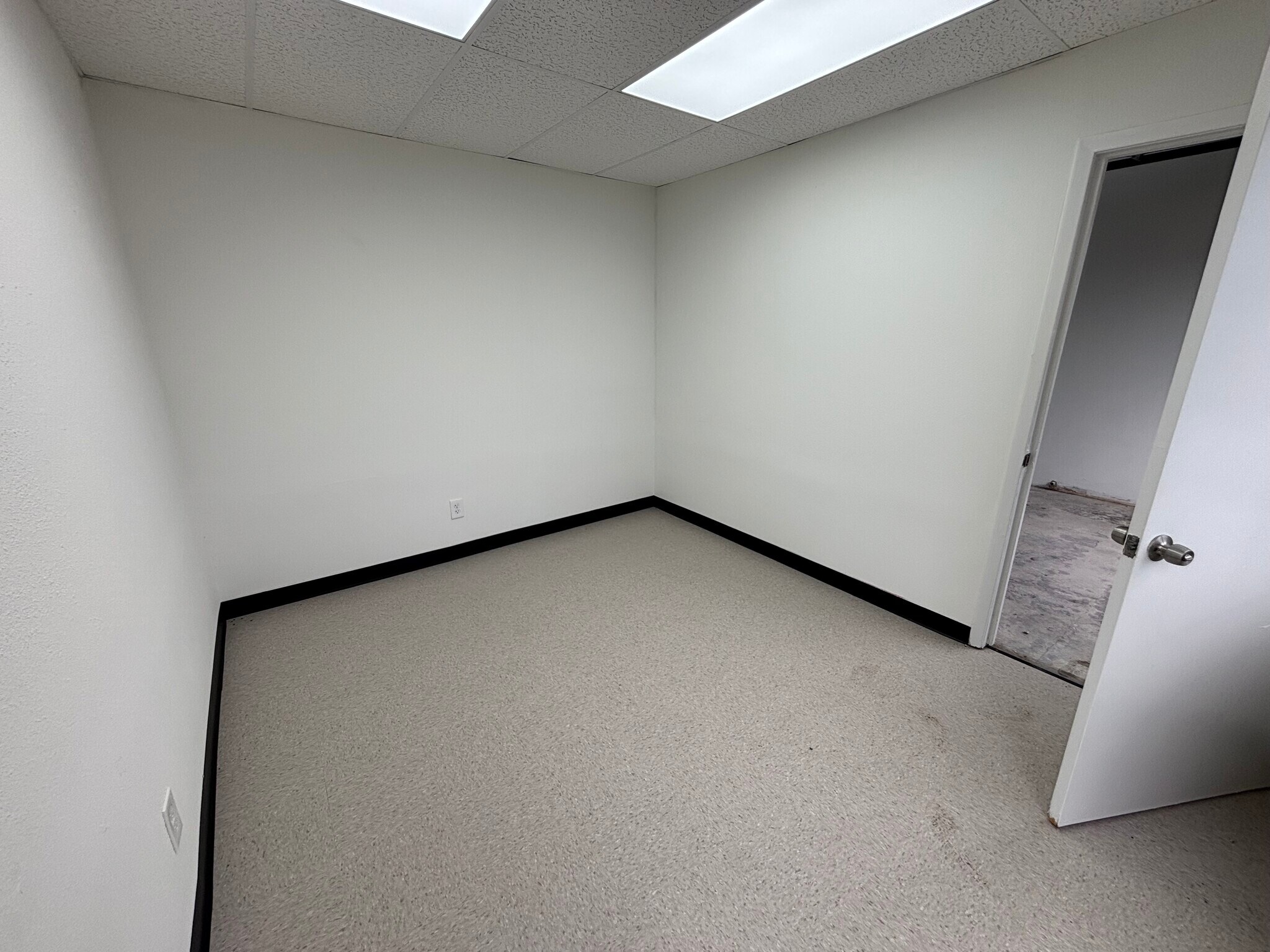 6104-6122 Evergreen St, Houston, TX à louer Photo intérieure– Image 1 sur 2
