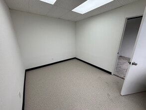 6104-6122 Evergreen St, Houston, TX à louer Photo intérieure– Image 1 sur 2