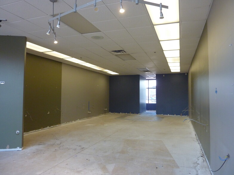 3800 W Old Shakopee Rd, Bloomington, MN à louer - Photo intérieure – Image 3 sur 26