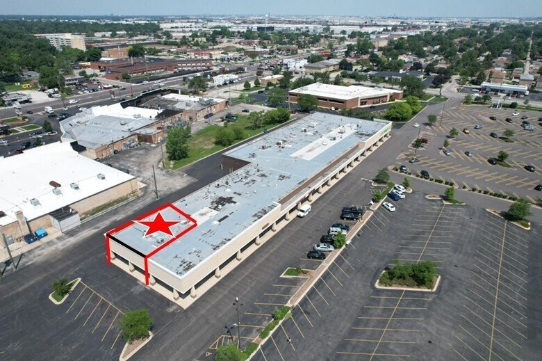 10207 Grand Ave, Franklin Park, IL à louer - Photo de l’immeuble – Image 2 sur 12