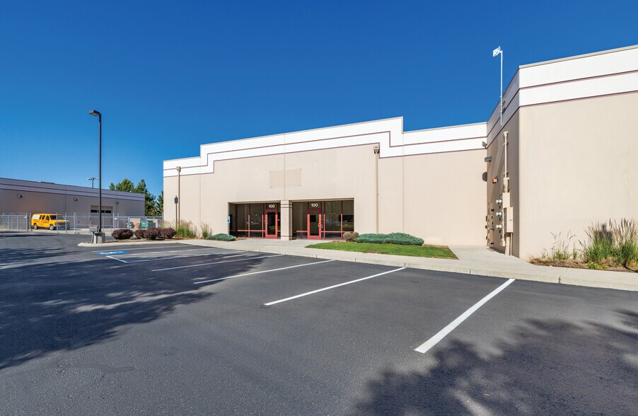 501 E Scenery Ln, Meridian, ID à louer - Photo de l’immeuble – Image 3 sur 6