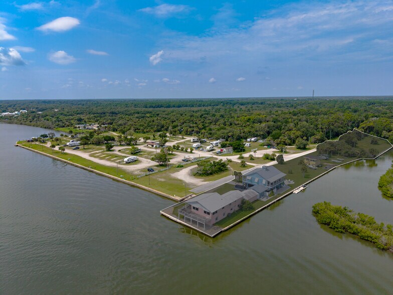 298 H H Burch Rd, Oak Hill, FL à vendre - Autre – Image 2 sur 10