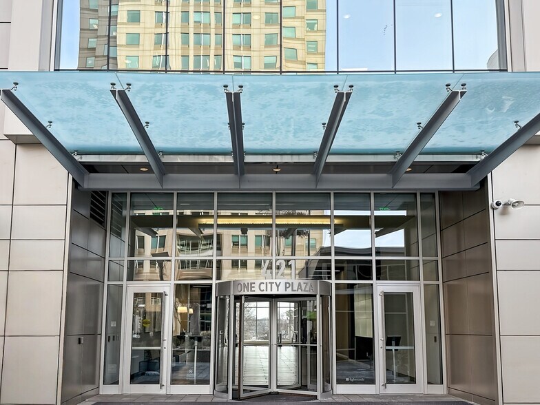 421 Fayetteville St, Raleigh, NC à louer - Photo de l’immeuble – Image 3 sur 20