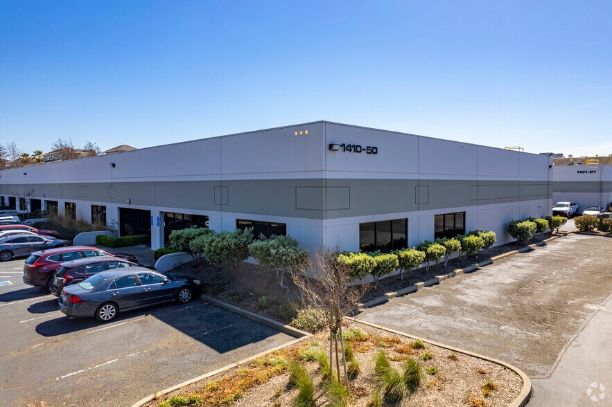 1420 Regatta Blvd, Richmond, CA à louer - Photo de l’immeuble – Image 1 sur 7