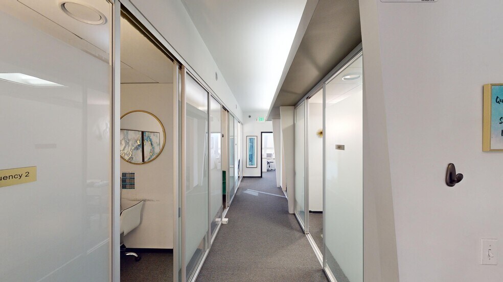 574 Santa Fe Dr, Denver, CO à louer - Photo intérieure – Image 3 sur 4