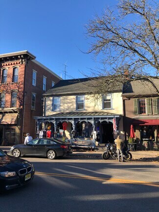 Plus de détails pour 41 Bridge St, Frenchtown, NJ - Local commercial à vendre