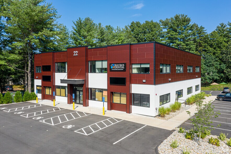 22 Dale Rd, Avon, CT à louer - Photo principale – Image 1 sur 5