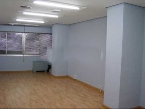 Bureau dans Córdoba, Córdoba à louer - Photo de l’immeuble – Image 1 sur 3