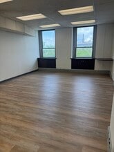 3100 E 45th St, Cleveland, OH à louer Photo intérieure– Image 1 sur 2