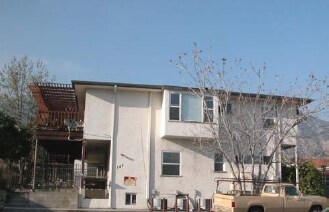 138 W Sierra Madre Blvd, Sierra Madre, CA à vendre - Photo principale – Image 1 sur 2