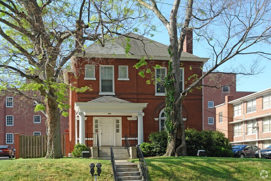1915 Adelicia St, Nashville, TN à louer - Photo de l’immeuble – Image 3 sur 4