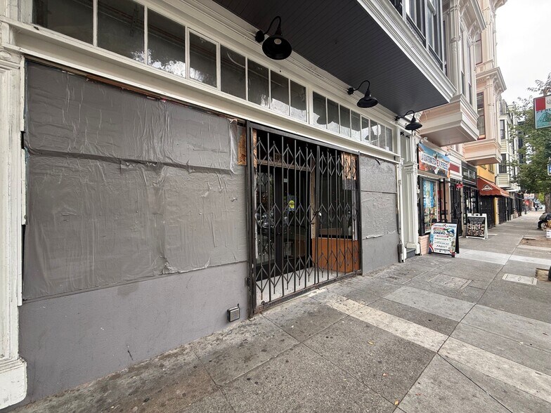 2851 24th St, San Francisco, CA à louer - Photo de l’immeuble – Image 3 sur 4