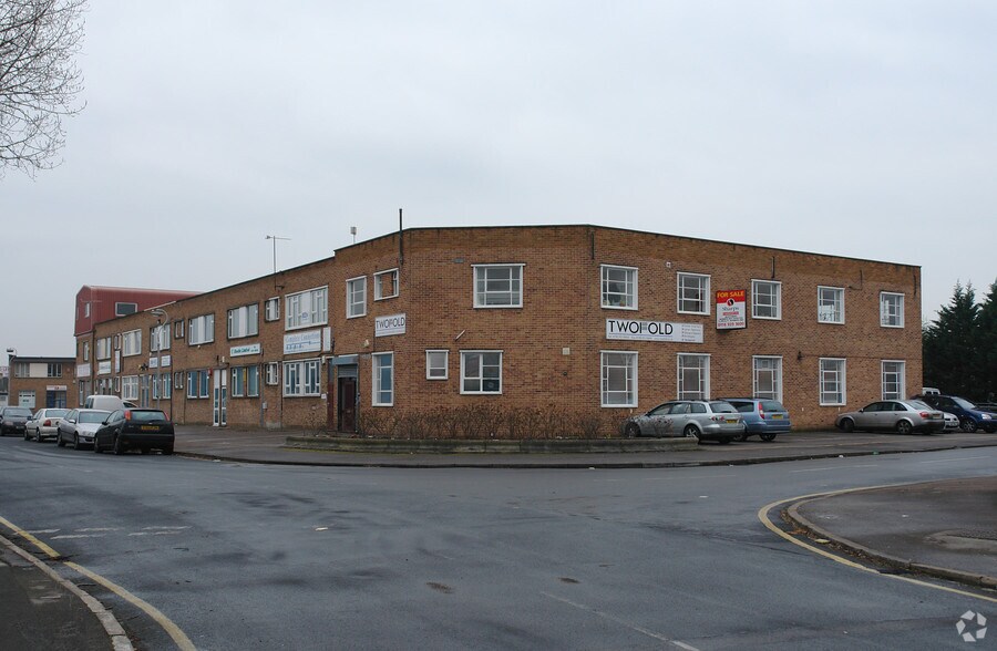 63-77 Milford Rd, Reading à vendre - Photo de l’immeuble – Image 3 sur 15