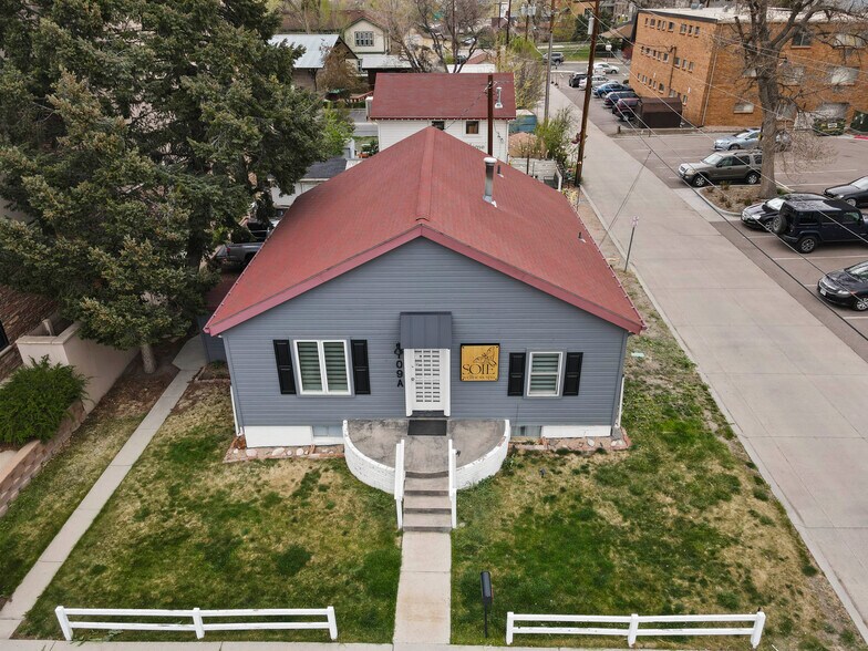 109 4th St, Castle Rock, CO à vendre - Photo de l’immeuble – Image 1 sur 31