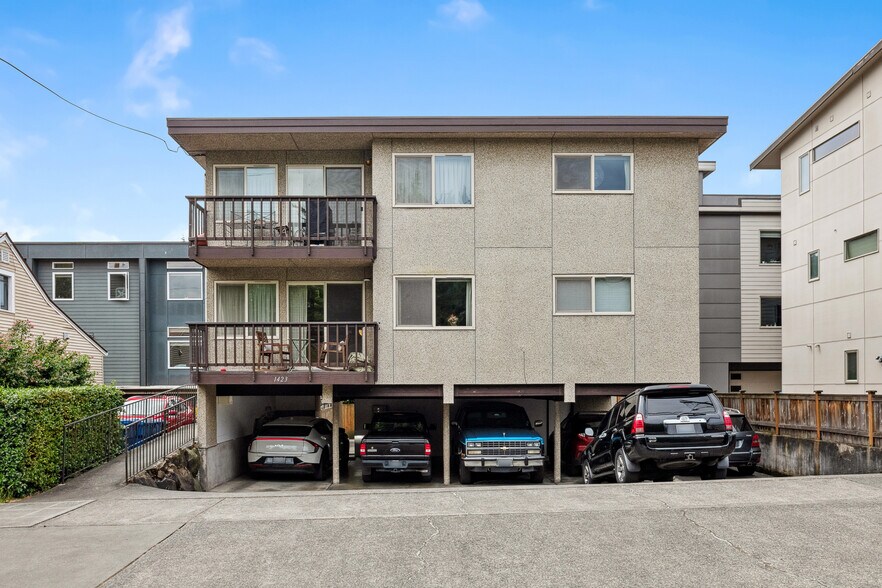 1423 NW 60th St, Seattle, WA à vendre - Photo de l’immeuble – Image 1 sur 12