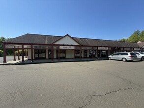 4 Brushy Plain Rd, Branford, CT à louer Photo intérieure– Image 1 sur 5