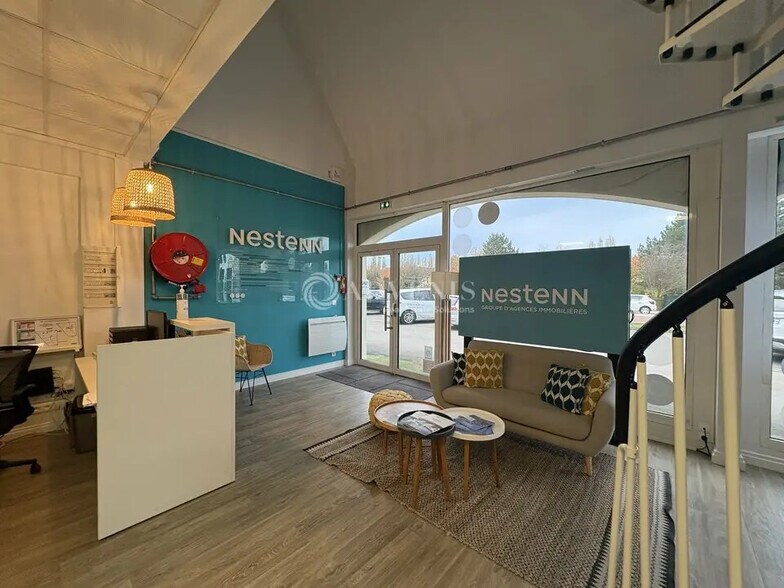 Local commercial dans Cucq à louer - Photo de l’immeuble – Image 3 sur 5