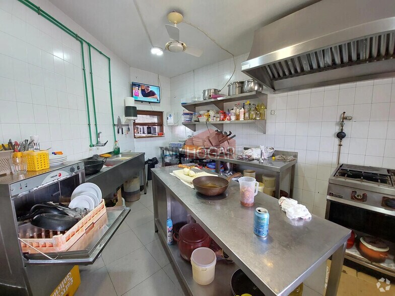 Local commercial dans Adanero, Ávila à vendre - Photo intérieure – Image 3 sur 5