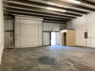 Plus de détails pour 3963 Exchange Ave, Naples, FL - Industriel/Logistique à louer