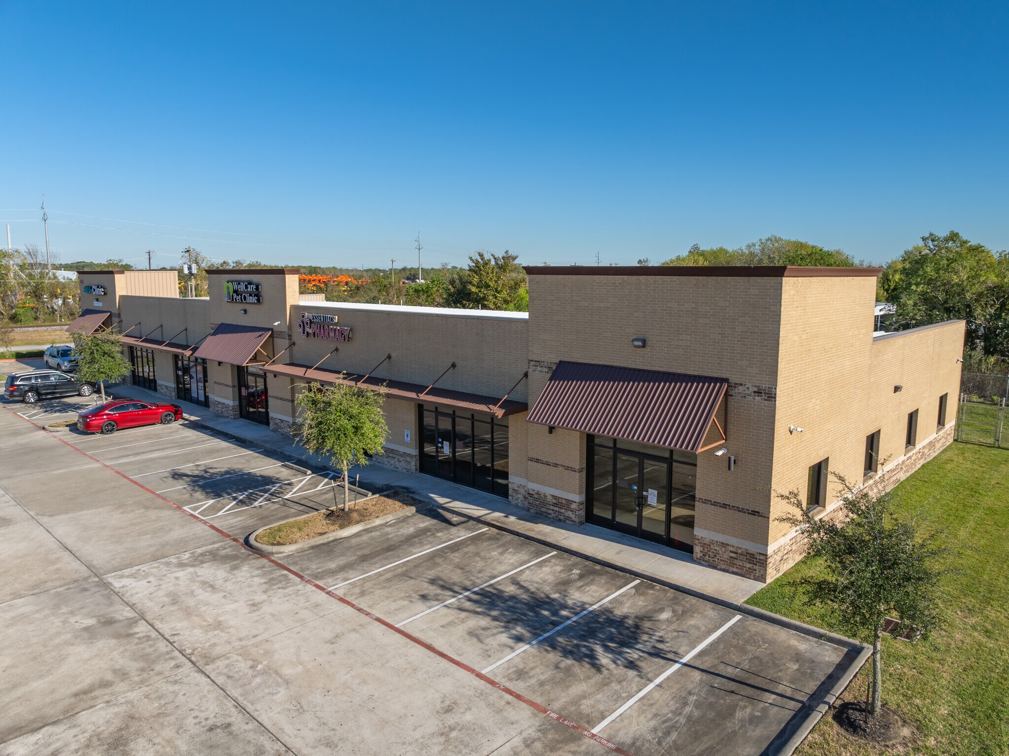 1624 Hill Ave, Dickinson, TX à louer Photo principale– Image 1 sur 27