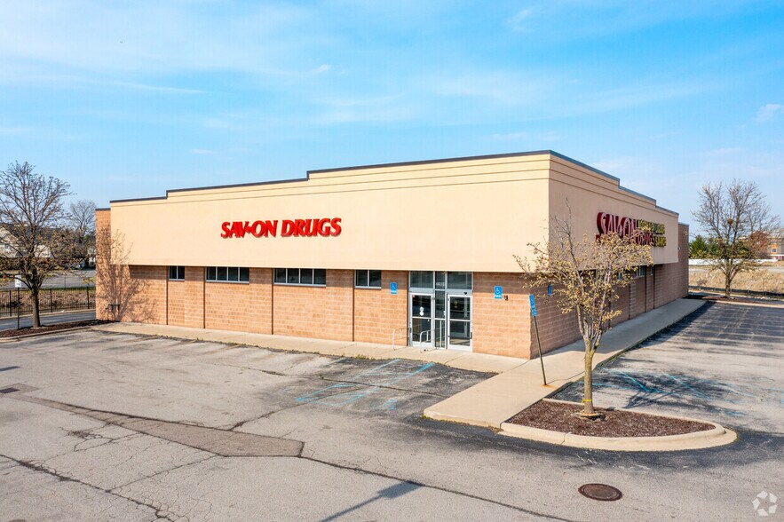 22981 Hall Rd, Woodhaven, MI à vendre - ProVideo LoopNet – Image 2 sur 24