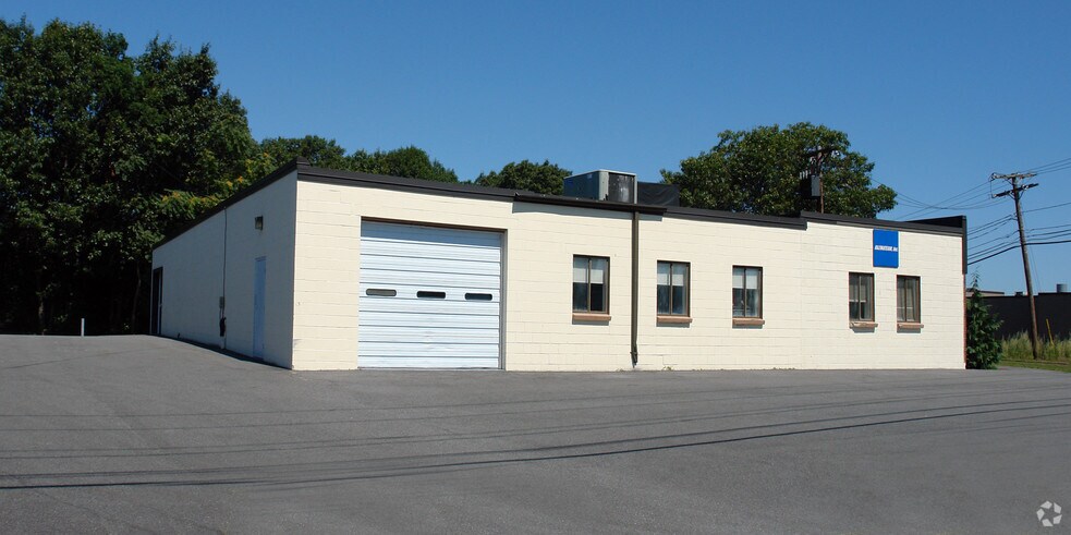 20 Torrice Dr, Woburn, MA à louer - Photo de l’immeuble – Image 2 sur 4