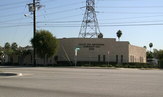 Plus de détails pour 3700 San Gabriel River Pky, Pico Rivera, CA - Industriel/Logistique à louer