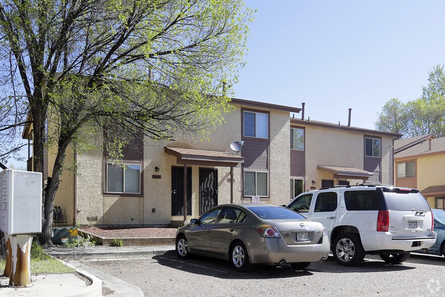 5540-5546 Bonita Village Rd, Colorado Springs, CO à vendre - Photo de l’immeuble – Image 2 sur 2