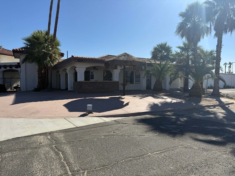 83407 US Highway 111, Indio, CA à louer - Photo de l’immeuble – Image 3 sur 14