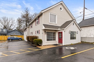 25 S Main St, Pittsford, NY à louer Photo intérieure– Image 1 sur 4