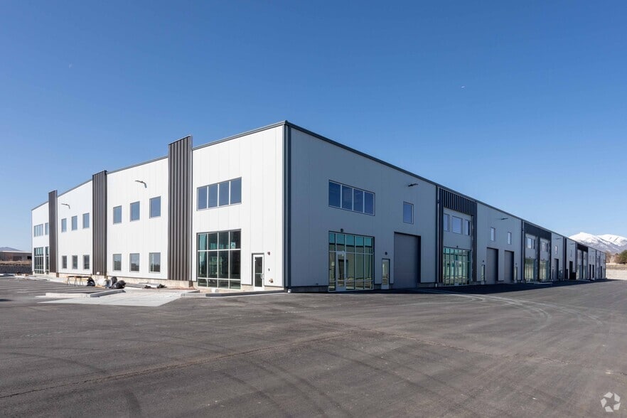 6580 S Airport Rd, West Jordan, UT à louer - Photo principale – Image 2 sur 3