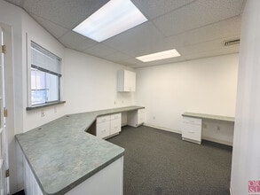 816 Broad St, Meriden, CT à louer Photo intérieure– Image 2 sur 9