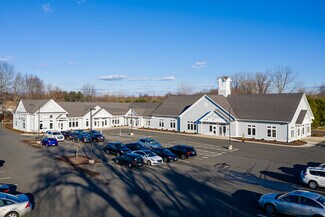Plus de détails pour 10 East St, East Granby, CT - Local commercial à louer