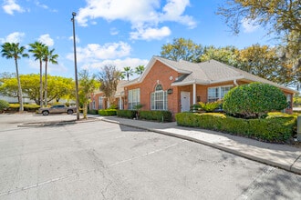 6817 Southpoint Pky, Jacksonville, FL à louer Photo de l’immeuble– Image 1 sur 40